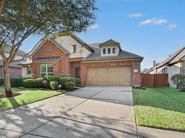 17307 Meadow Light Dr, Richmond, TX 77407
