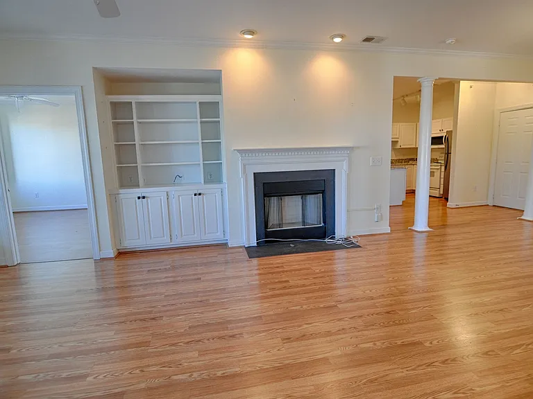 600 Copperline Dr #207 — Photo 10