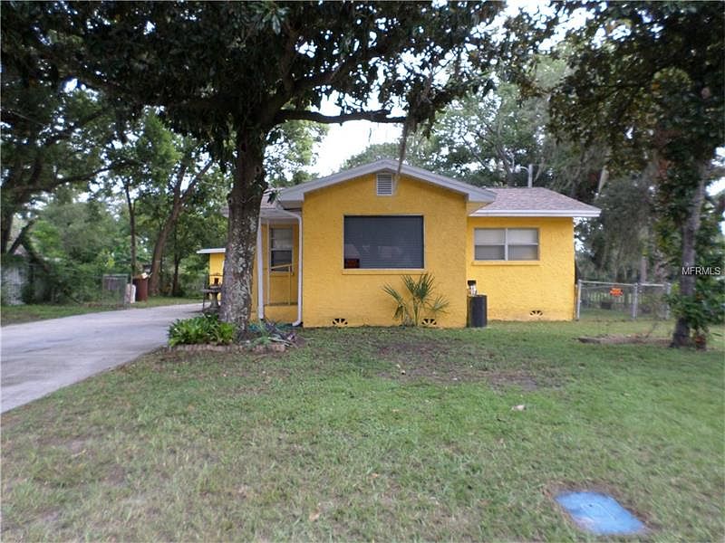 1st image of 3204 Gloria Ave