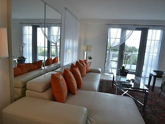 2nd image of 3739 Collins Ave #202