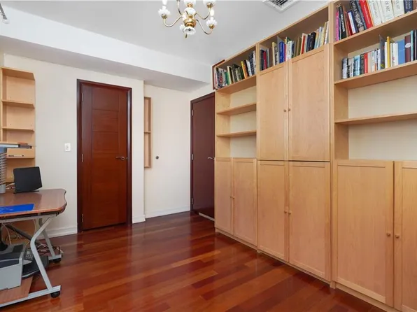 2874 Brighton 3rd Street image 26 of 32