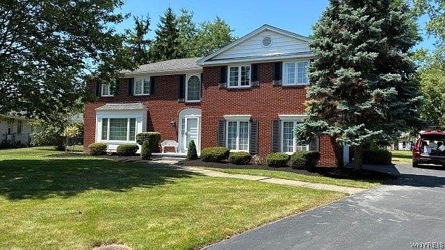 1st image of 127 Troy View Ln