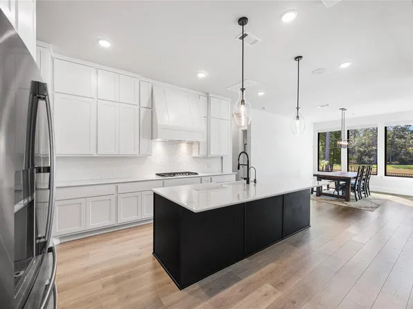 15391 Ringbill Way, Magnolia, TX 77354