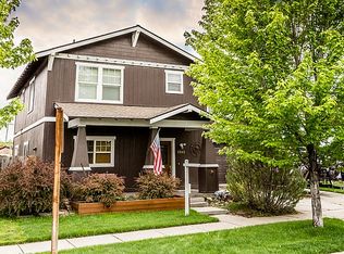 2242 NW Cedar Ave, Redmond, OR 97756