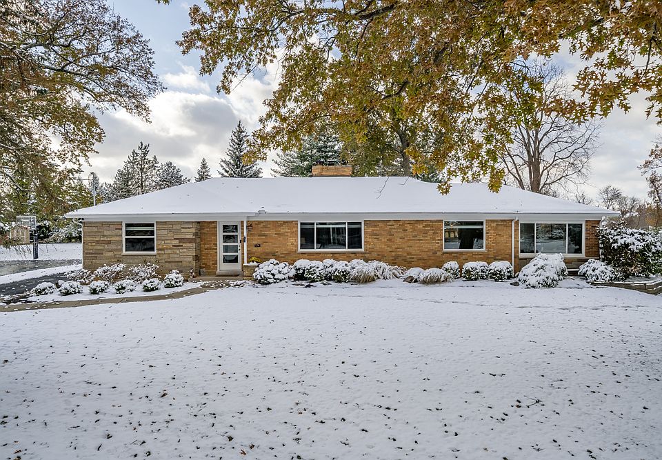 1st image of 7775 Sagamore Dr