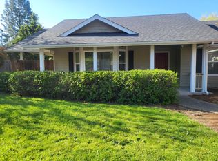 159 SE Aztec Ct, Grants Pass, OR 97527