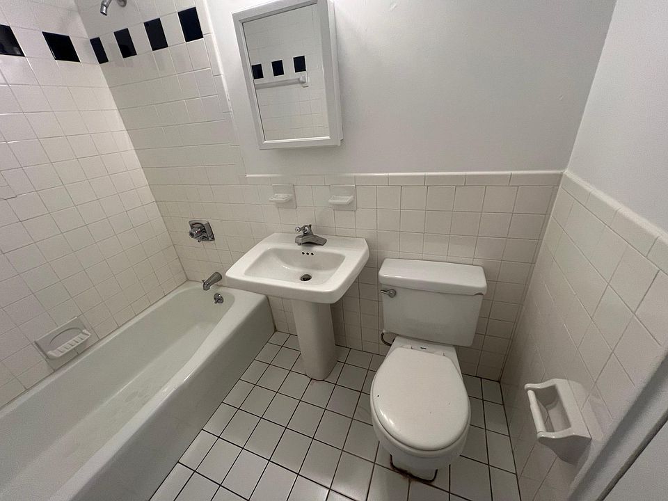 1st image of 145 Lexington St #22A