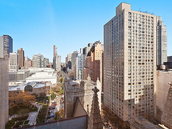 5th image of 2 Columbus Ave APT 18B