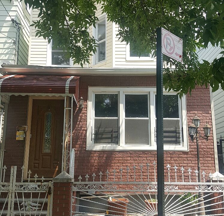 1st image of 3219 95th St
