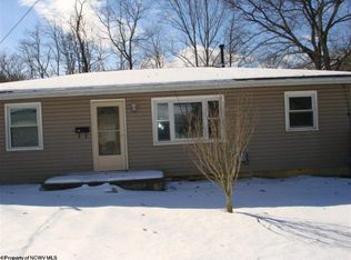 8357 Maple Ave, Stonewood, WV 26301