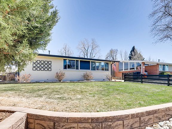 3rd image of 2352 S Winona Ct