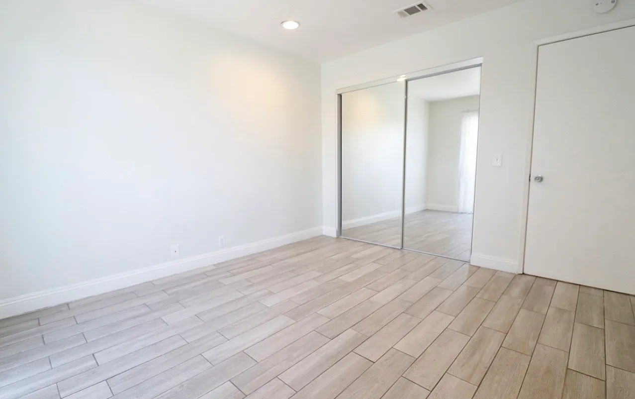 2 bed, $1,595 — Photo 4