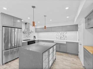 2510 Unity Ave N, Golden Valley, MN 55422