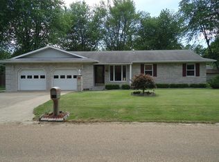 337 Northwood Ln, Salem, IL 62881