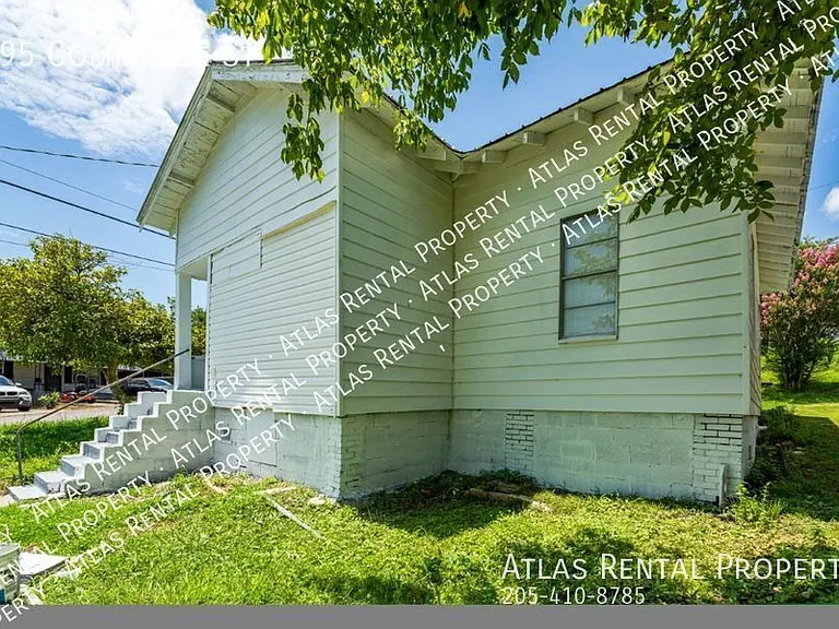 495 Commerce St — Photo 3