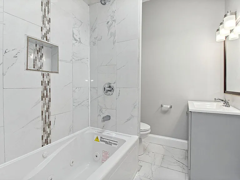 2514 Wilkens Ave — Photo 5