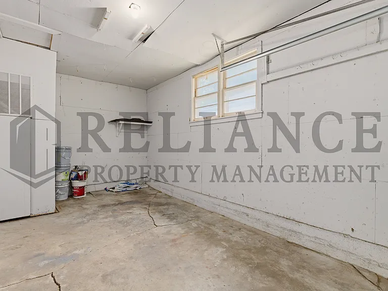 1458 N Old Manor Rd — Photo 29