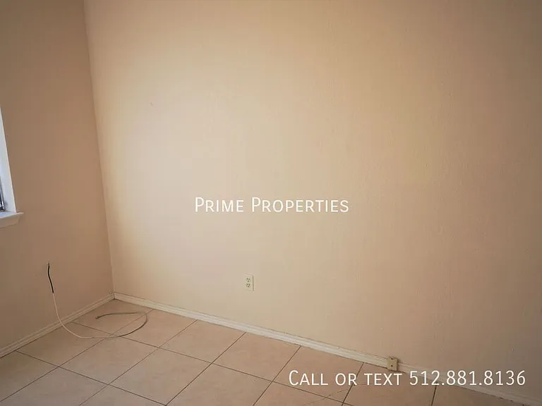 1401 Hermitage Dr — Photo 18