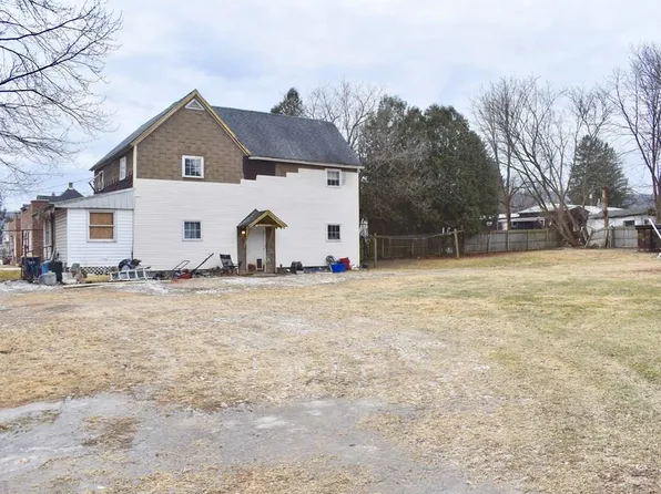 108 Lewis St, Sayre, PA 18840