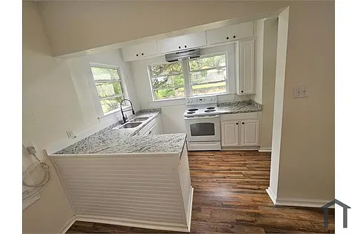 51 Gulf St Photo 1