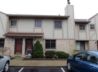 1930 Rockdale Dr, Columbus, OH 43229