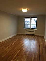 Rented by Chana Ofek, LREB