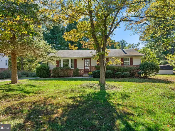 9165 Windflower Dr, Ellicott City, MD 21042