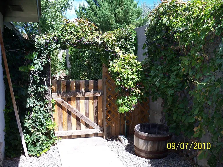 8105 Curry Ave NE — Photo 31