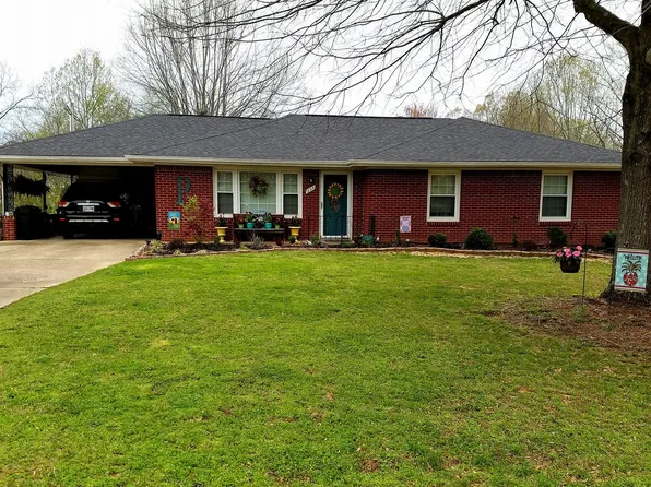 304 Peachtree St, Paris, TN 38242