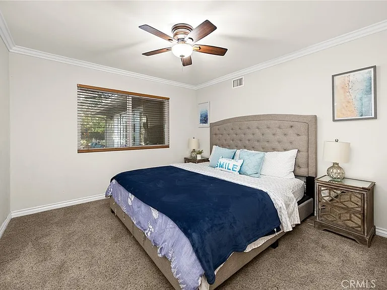 261 Oakhurst Ln — Photo 17