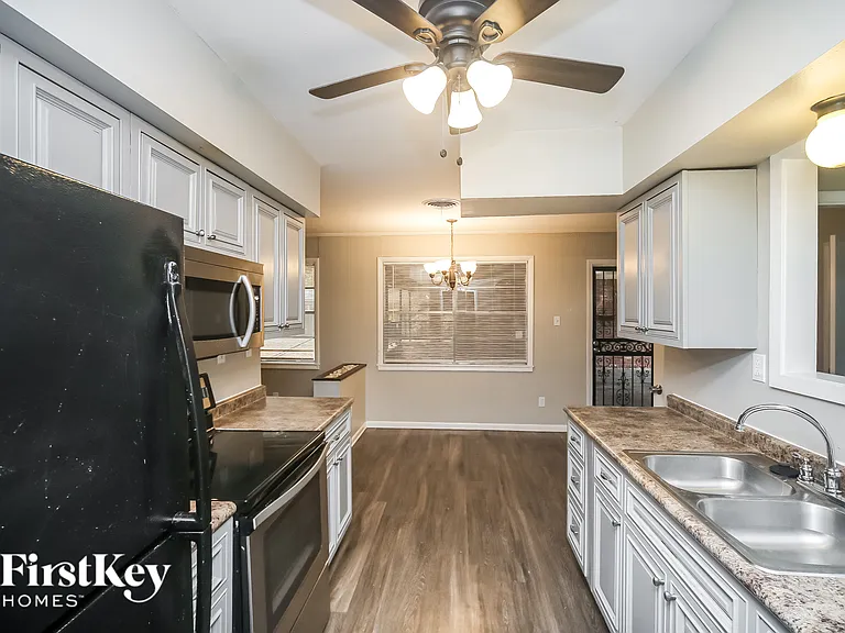 2901 Clarke Rd — Photo 6