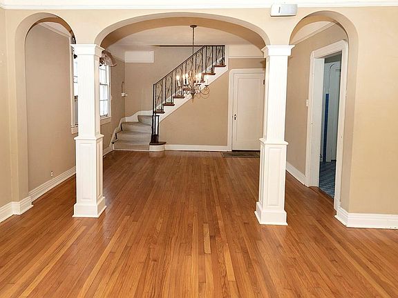 5th image of 3383 Esplanade Ave