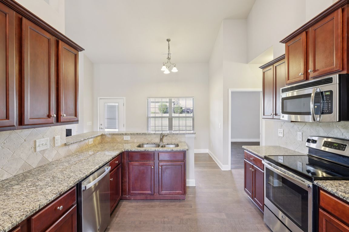 next background image