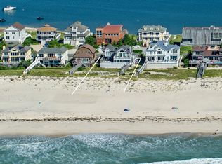 707 Dune Rd, Westhampton Beach, NY 11978