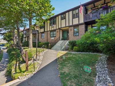 911 Sierra Vista Lane, Valley Cottage, NY, 10989