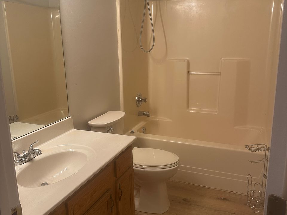 1st image of 204-206 Faulconer Dr #204