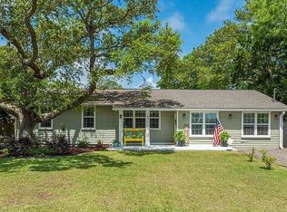 242 Beachview Dr NE, Fort Walton Beach, FL 32547