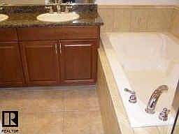 3rd image of 624 Wells Ct Unit 302