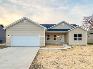 1949 S 29th St, Terre Haute, IN 47803