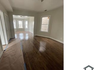 3443 W Flournoy St #2, Chicago, IL 60624