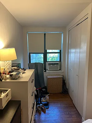 Rented by Eric Goodman Realty Corp | media 10