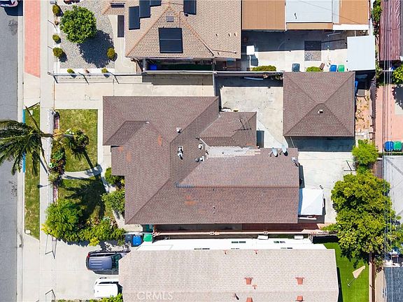 2nd image of 2765 E Tyler St