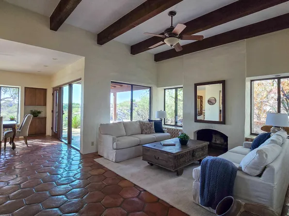 4913 N Via Serenidad, Tucson, AZ 85718