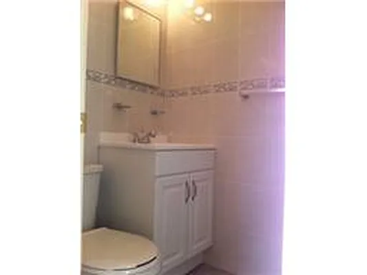 Rented by Douglas Elliman | media 25