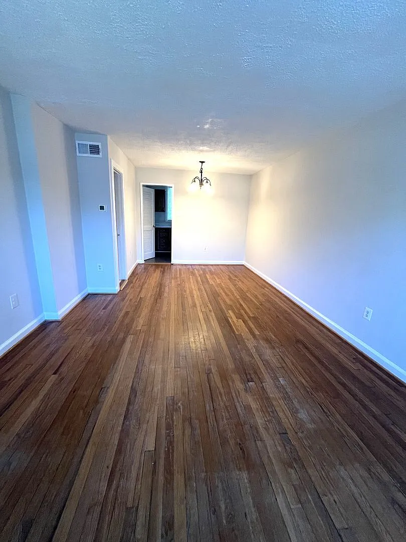 Alexandria/North Del Ray - 133 W Reed - $2,795.00 — Photo 3