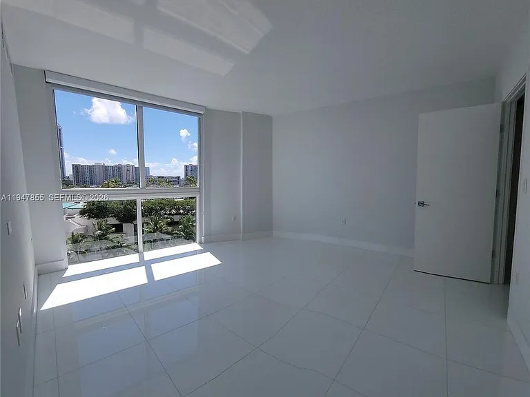 250 Sunny Isles Blvd #3705 — Photo 11