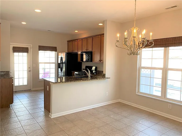 15426 Bowie Dr — Photo 32