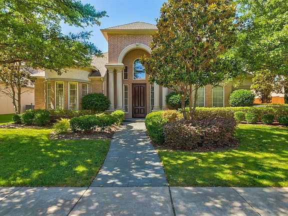 2nd image of 5145 Longvue Dr