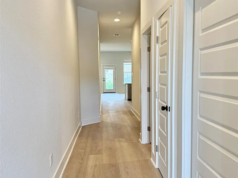 108 Zayd Ct #B — Photo 7