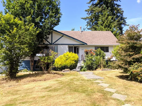 6319 Lochdale St, Burnaby, BC V5B 2M6